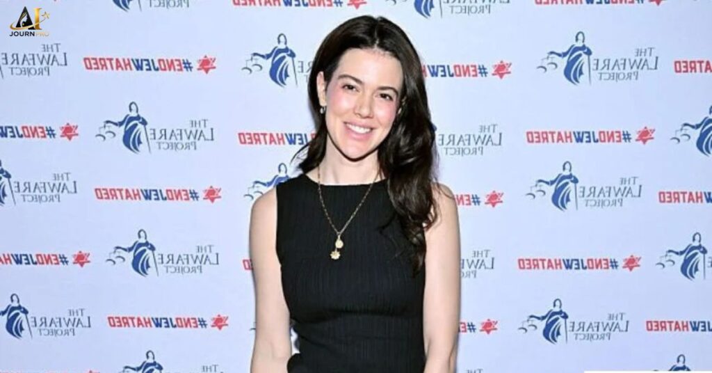 Lydia Moynihan Age and Birthday